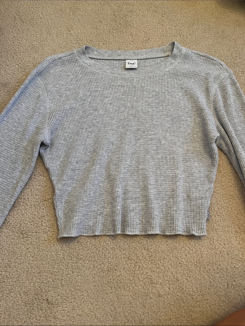 TNA Light Gray Ribbed Long-Sleeve Crop Top